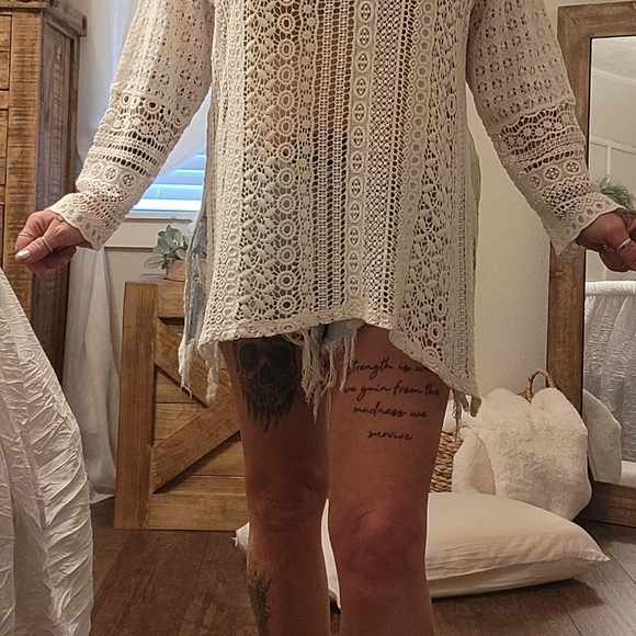 Swimsuit cover-up - Picture 6 of 6